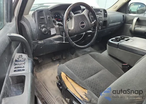 2008 GMC Sierra K3500 из США, поврежденный, VIN 1GDHK33K48F133389